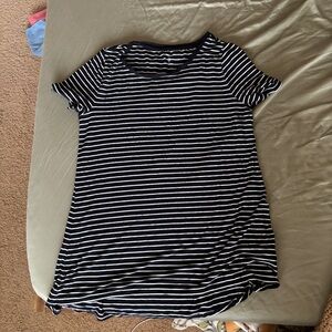 Amazon Essentials Black and White Striped Tee